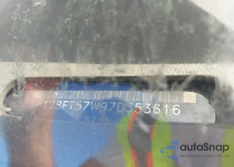 2007 Jeep Compass Limited from USA, damaged, VIN 1J8FT57W97D353616